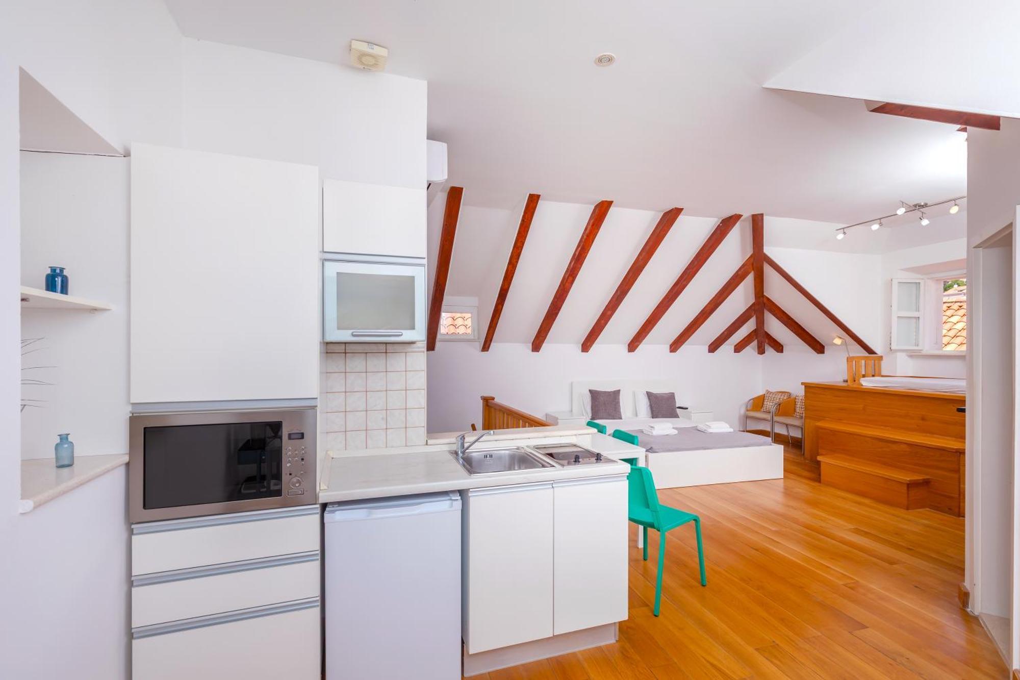 Feri Apartment *