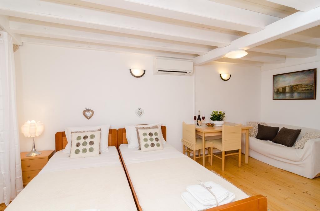 Divina Apartment