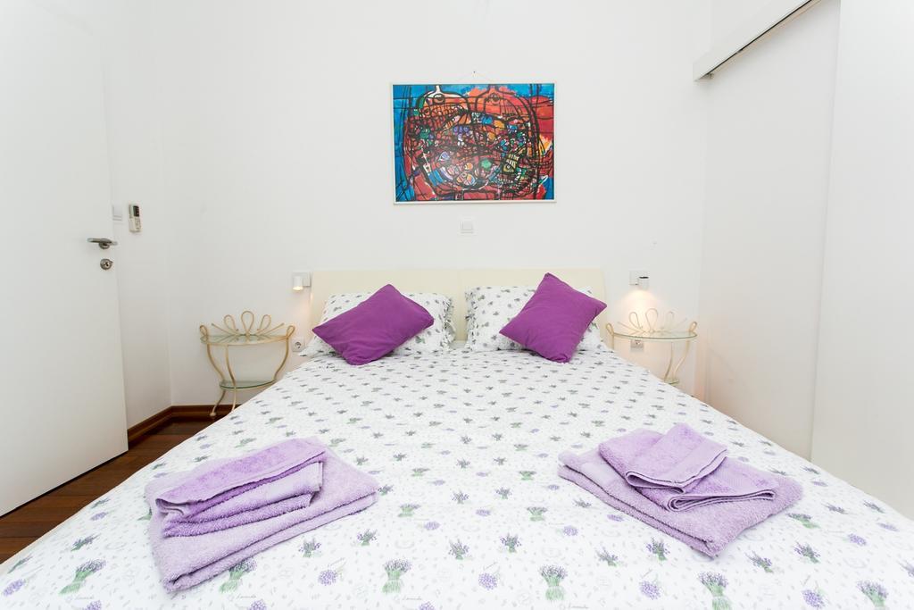 Marini Dvori - With Free Parking