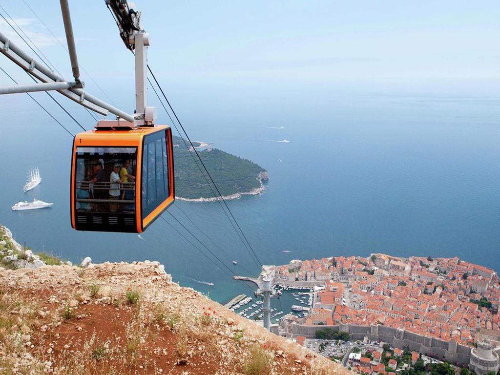 Atlant Centar * Dubrovnik
