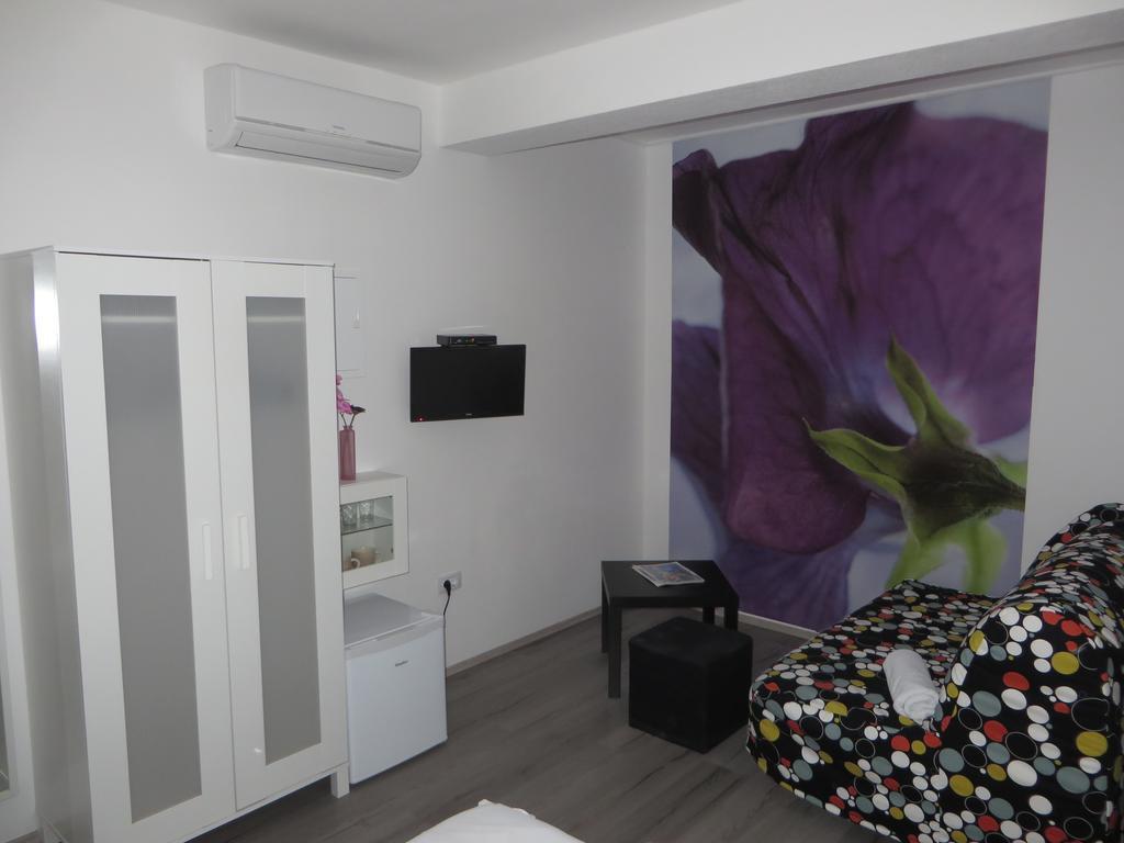 Icy Guest house 3*
