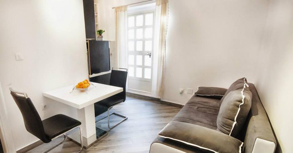 Apartment Laledo
