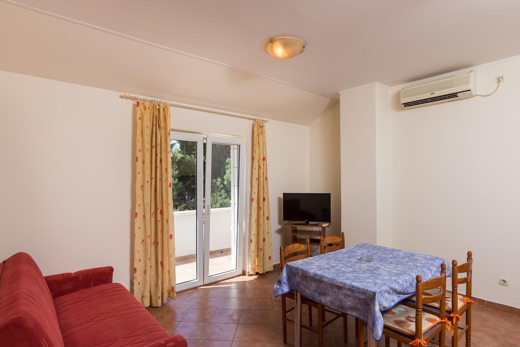 & Braica Guest house