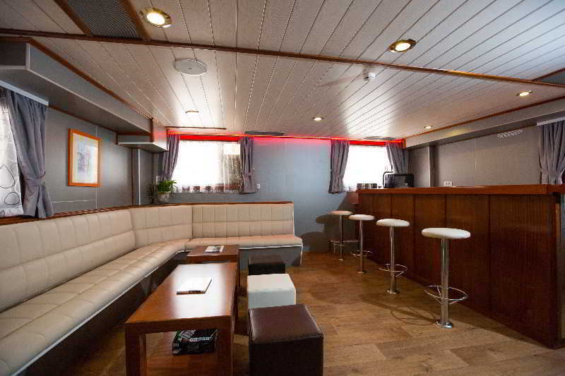 Cruise From On M/y Mali Ante Hotel 5*