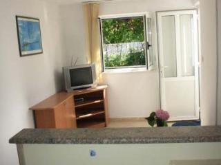 Burum Hotel *