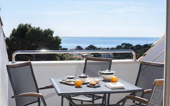 Apartments Milka & Miho 3*