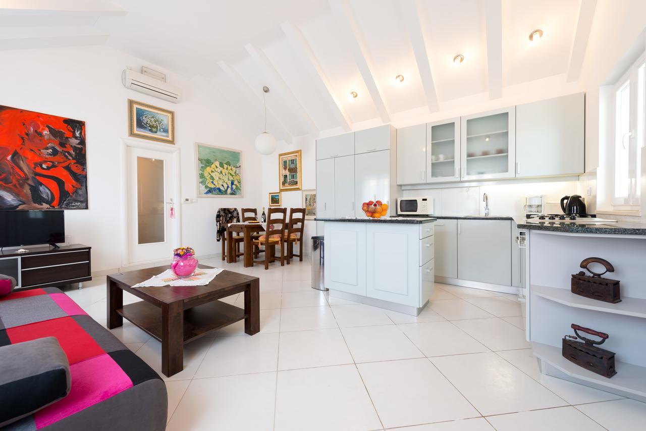 Apartment Alma