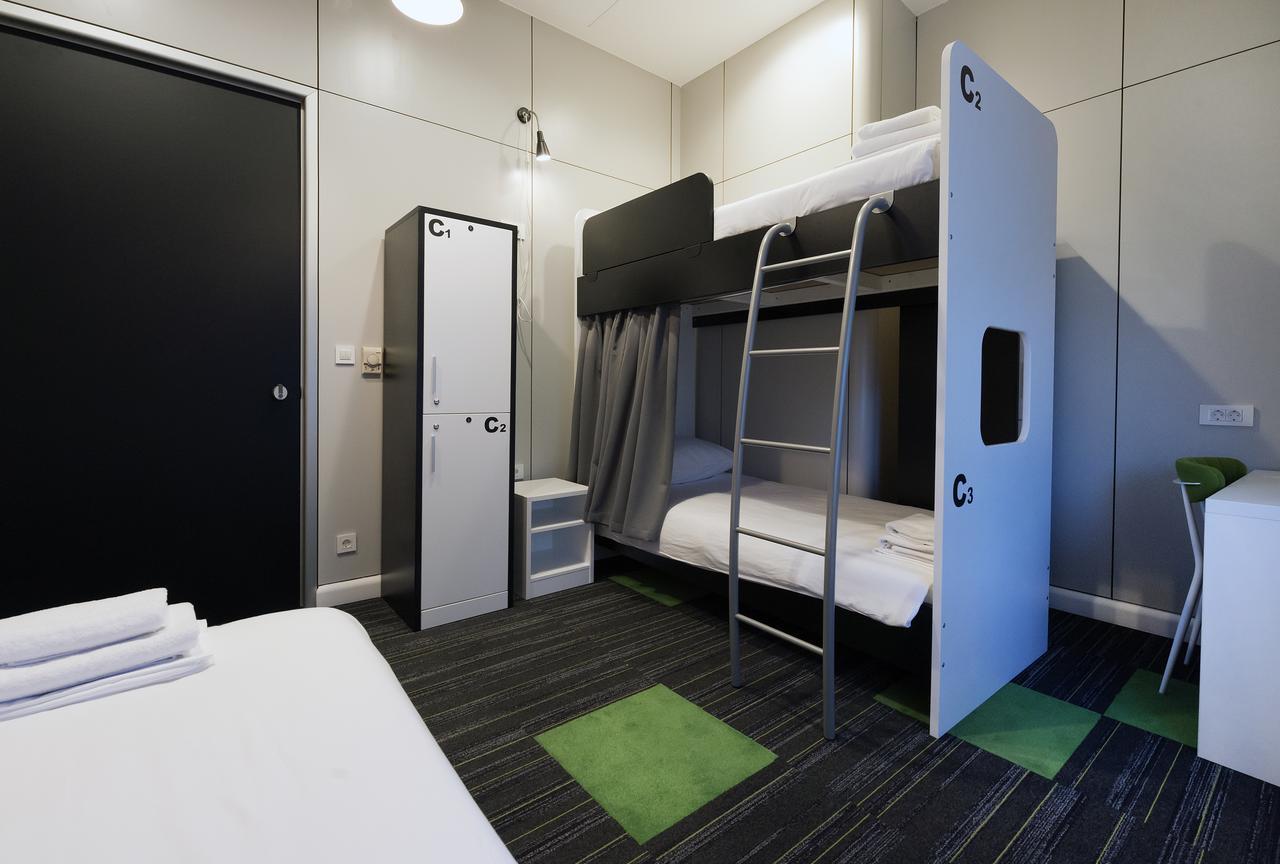 Hostel 365 For U *