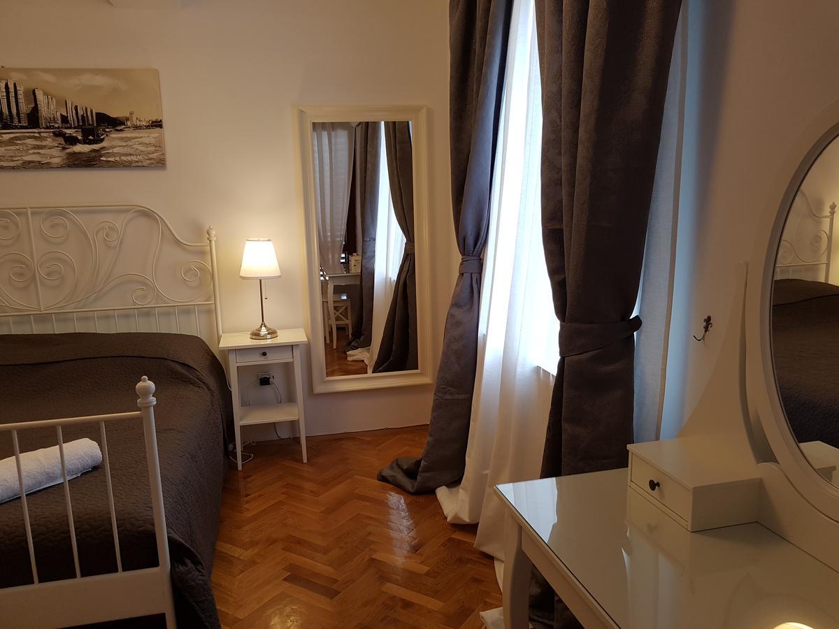 Guest house Franovic 3*