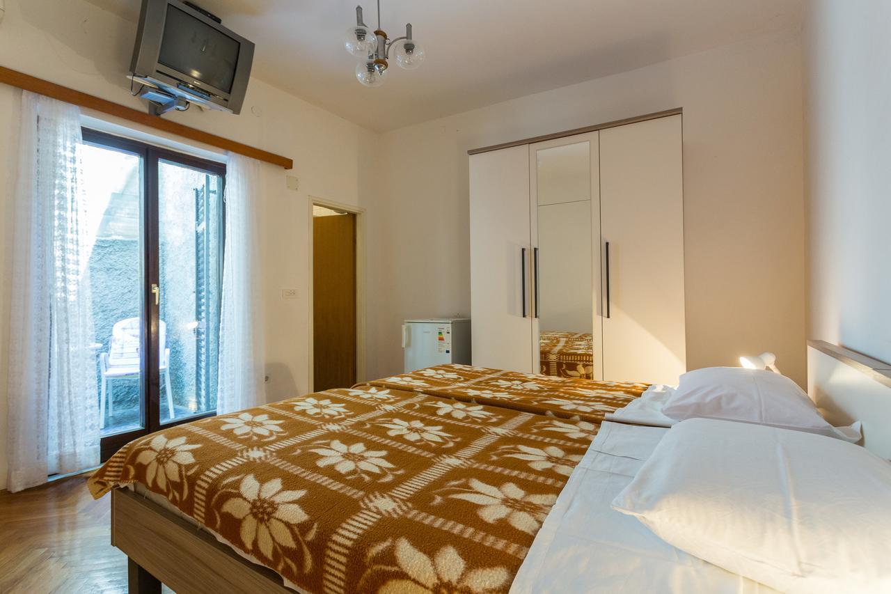 Perovic Guest house