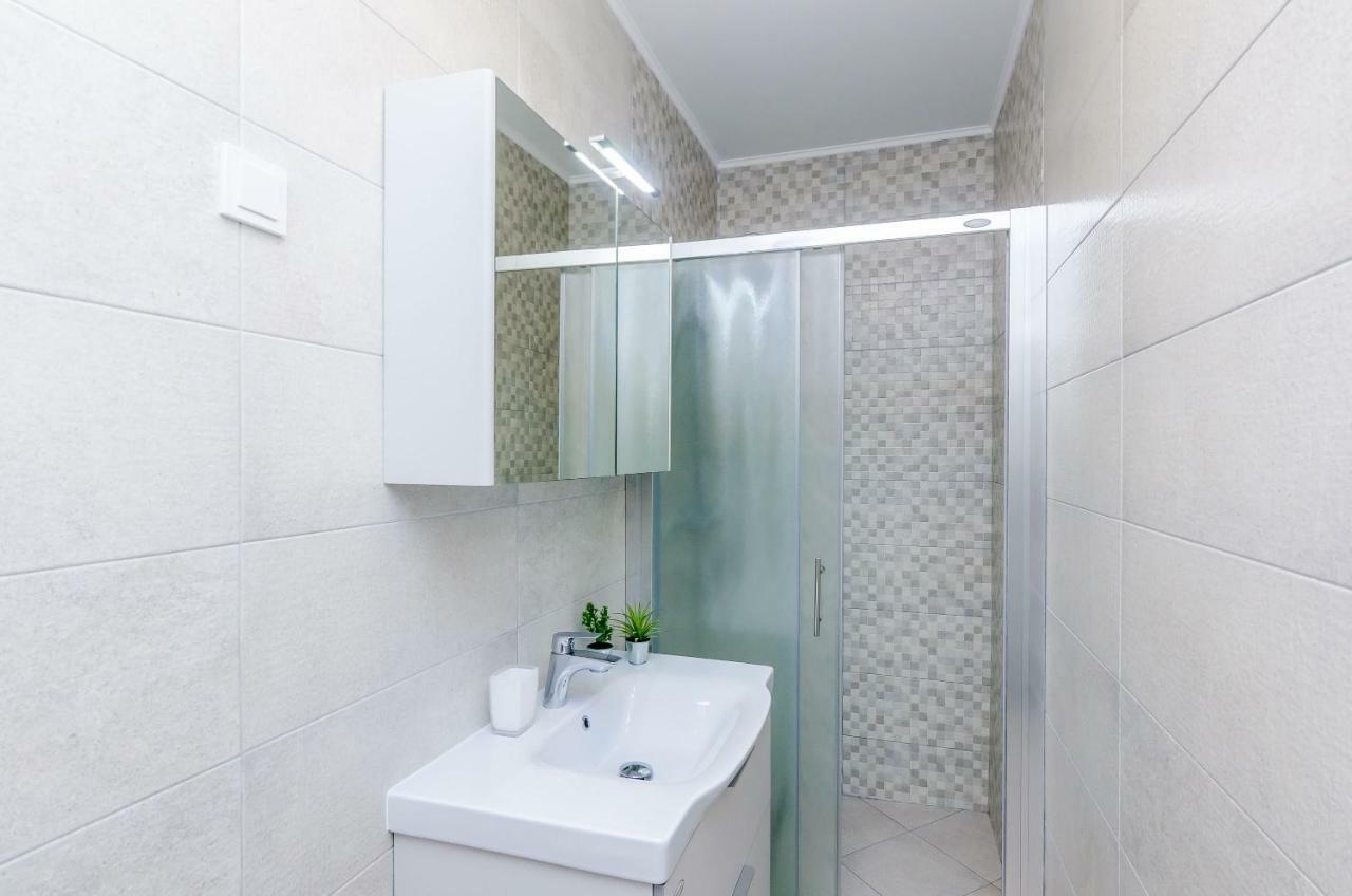 Depozit Apartment