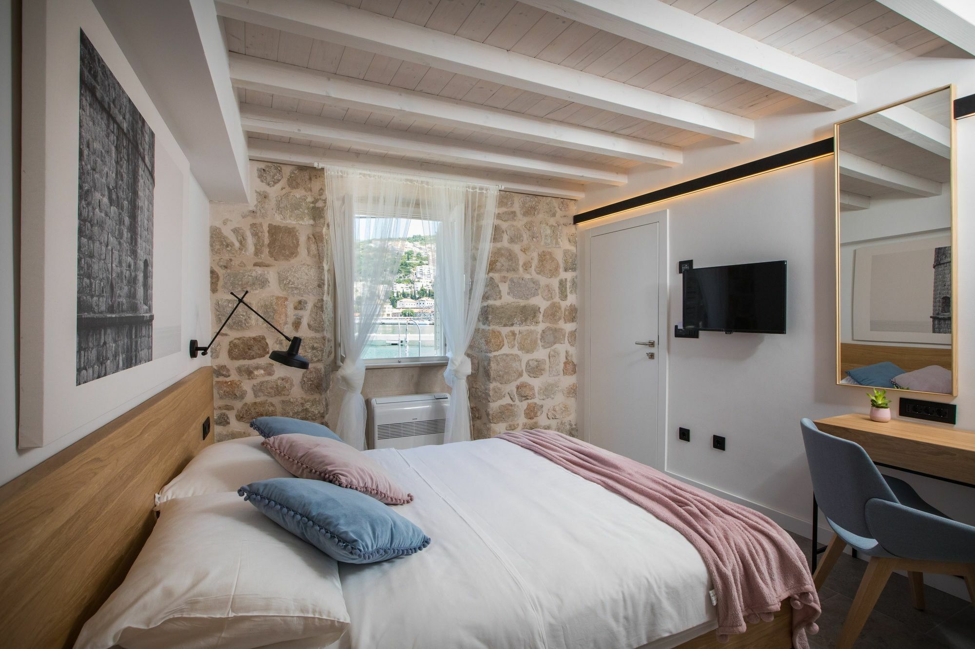 Bova Luxury Bed & Breakfast