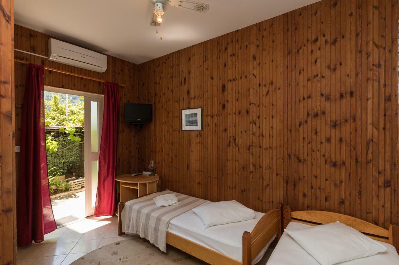 Begovic Guest house 3*
