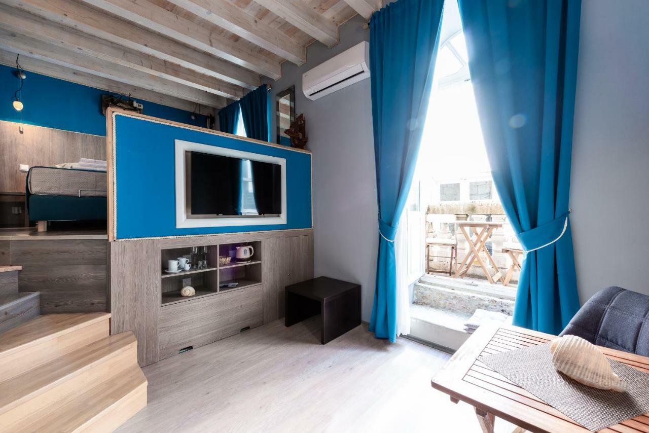 Guest house Nautica 4*