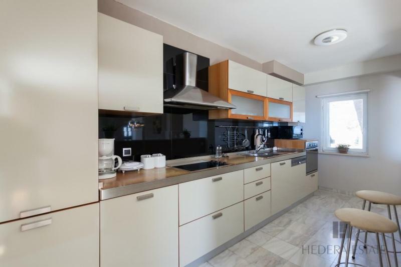 Apartment Blue Diamond *