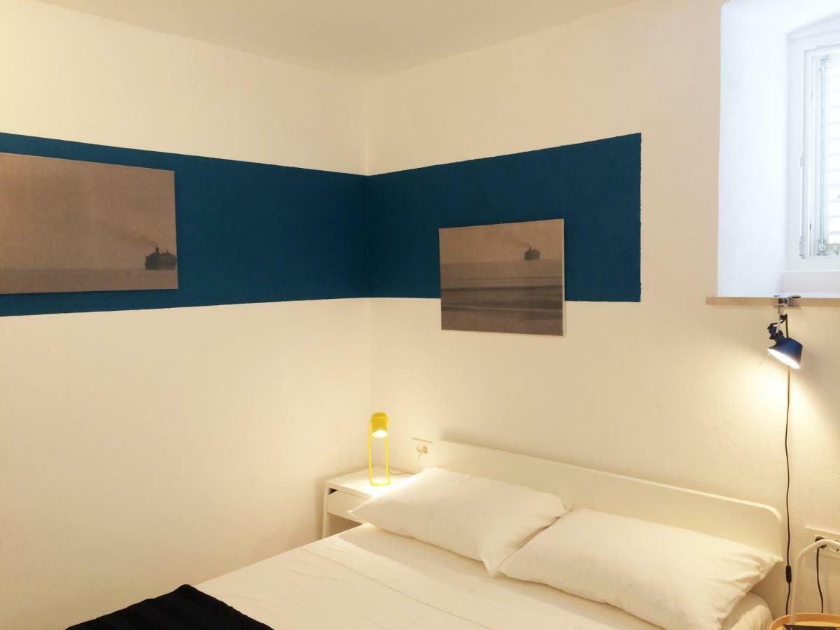 P 35 Apartment *