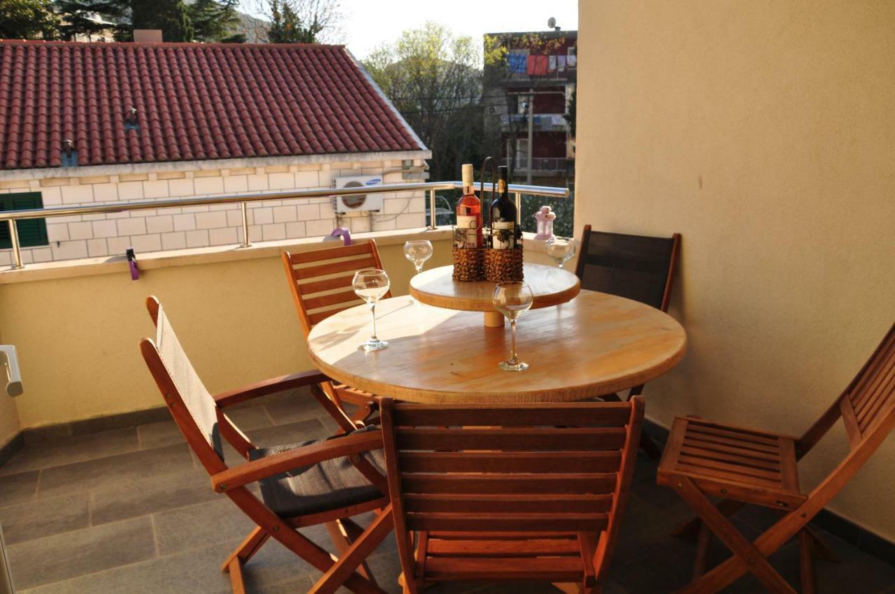 Apartment Laledo