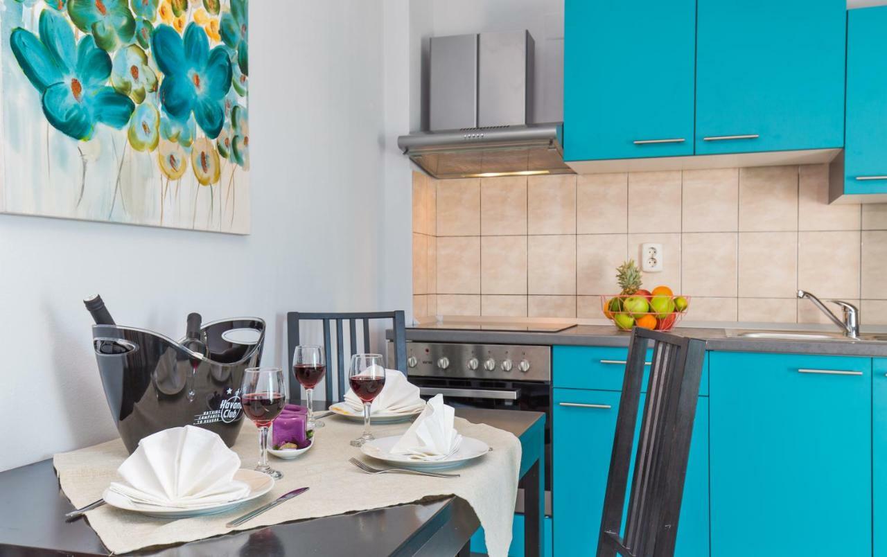 Inat Guest house 3*