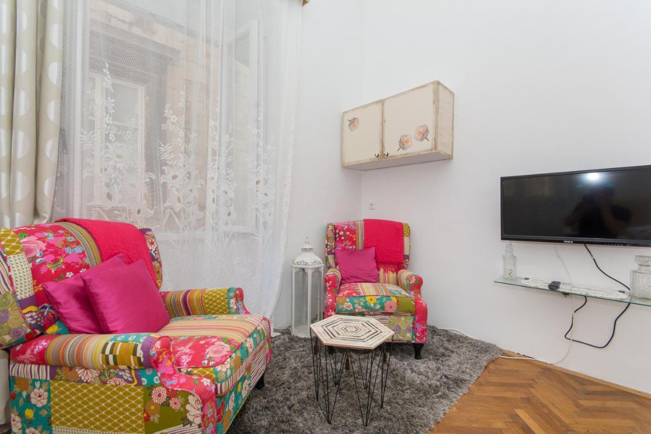 Mediteran Old Town Guest house 3*