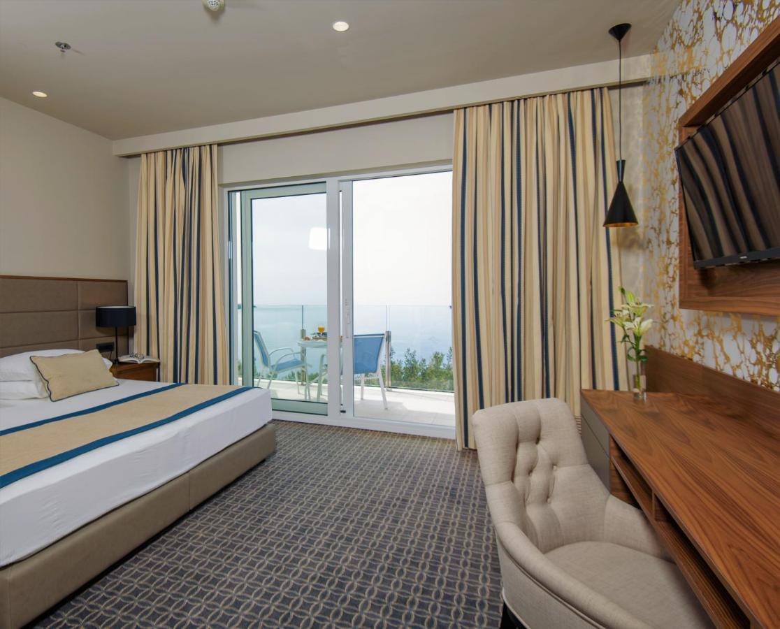 Royal Neptun Hotel