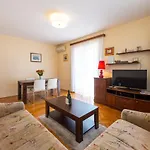 Apartment Lucija