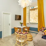 Kenova Apartment Old Town