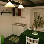 Dubrovnik Cozy Apartment With The Old Town Charm
