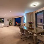 Kings Landing 5 Stars Penthouse
