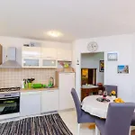 Apartments Captain