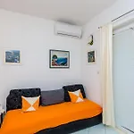 Apartments Captain