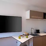 Old Town Apartments U Nikse