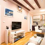 Apartment Maris