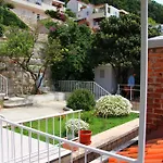 Apartment Nava
