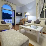 Villa Mediteran