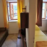 Coast House Apartments