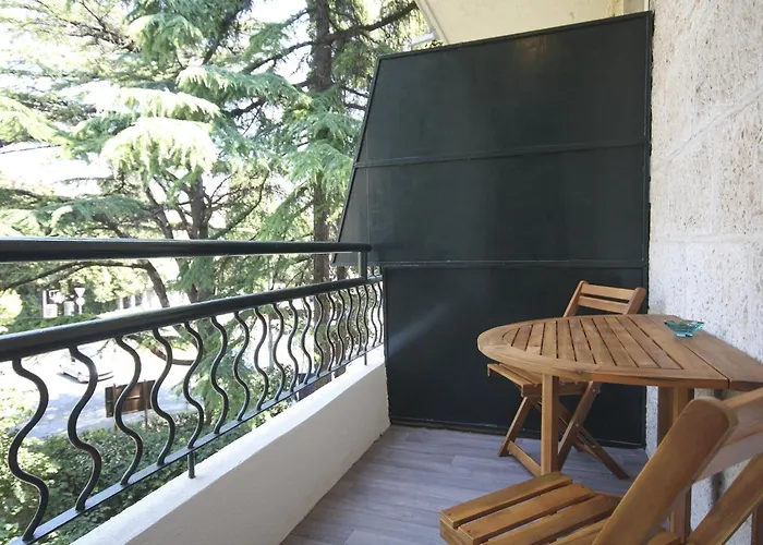 Apartment Goge - One-Bedroom Apartment With Balcony