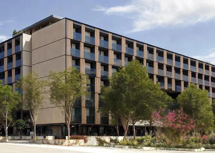 Hotel Sumratin