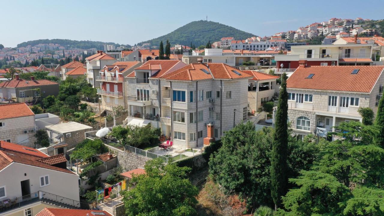 Sirena Guest house