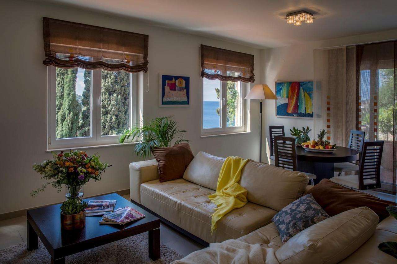 Luxury Beachfront Palace With Private Pool And Jacuzzi By The In Villa Dubrovnik