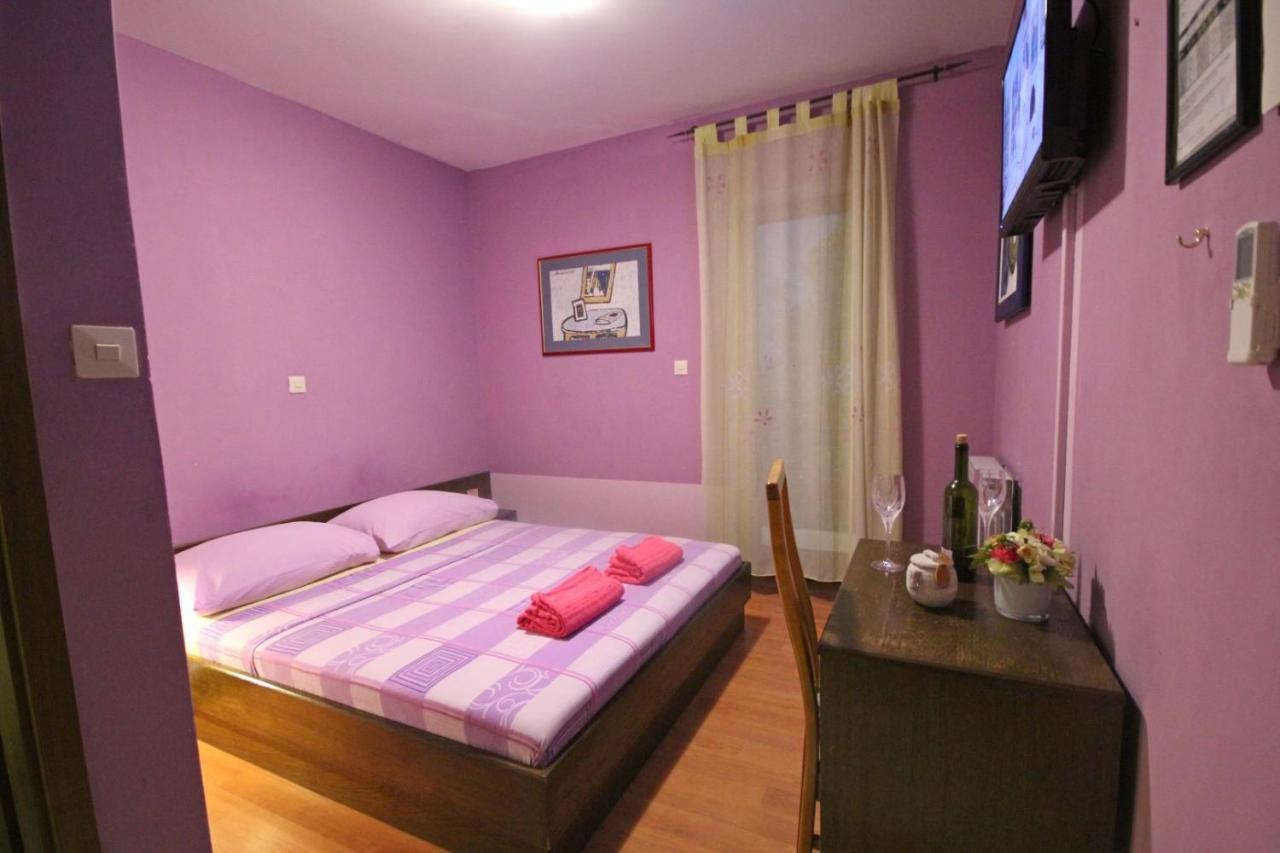 Micika Guest house *