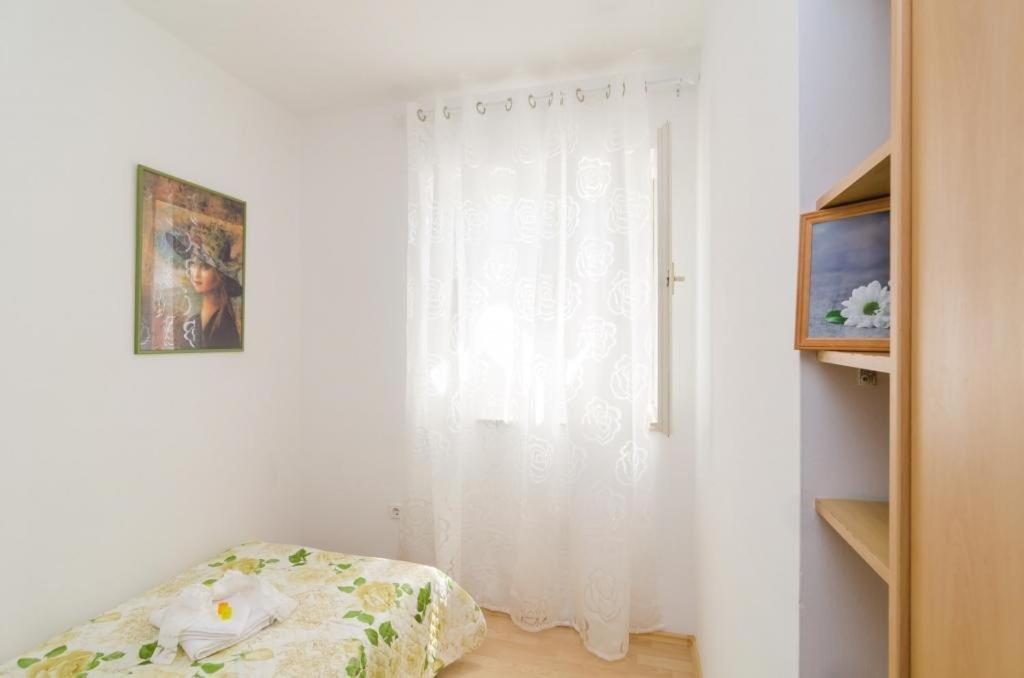 Blue Jelena Apartment