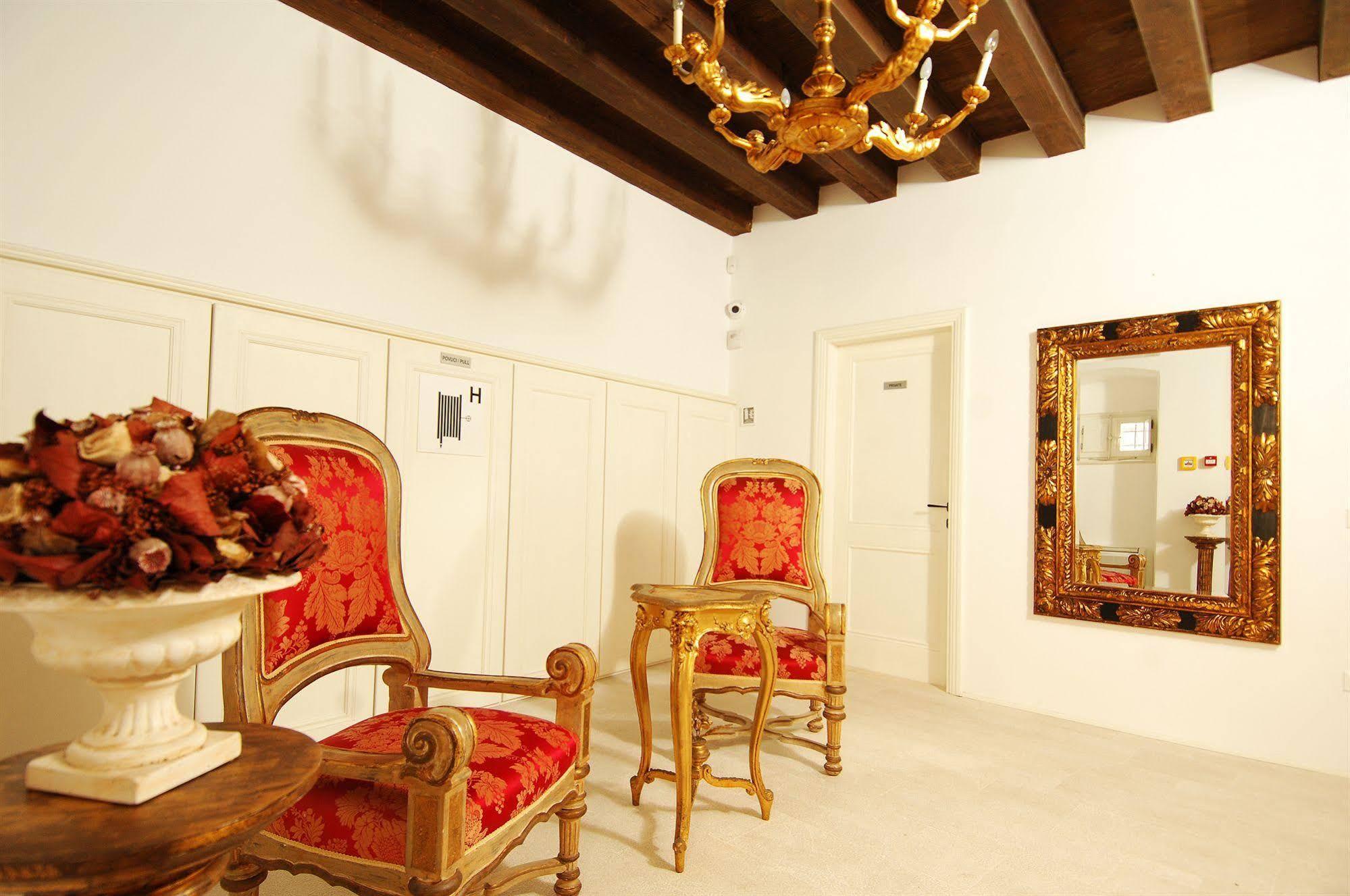 Apartamento Sunce Palace With Free Offsite Parking *