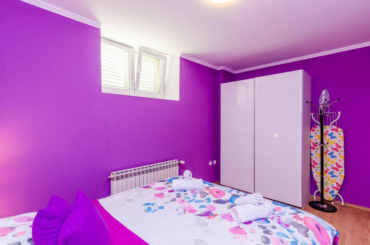 Libertas Apartment *