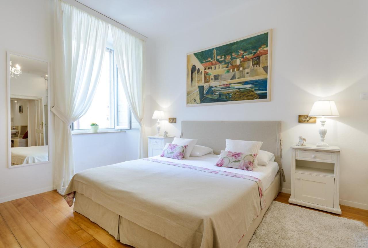 Flores Guest house 3*
