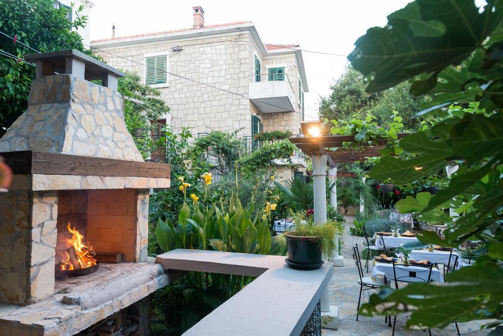 Bed & Breakfast Garden