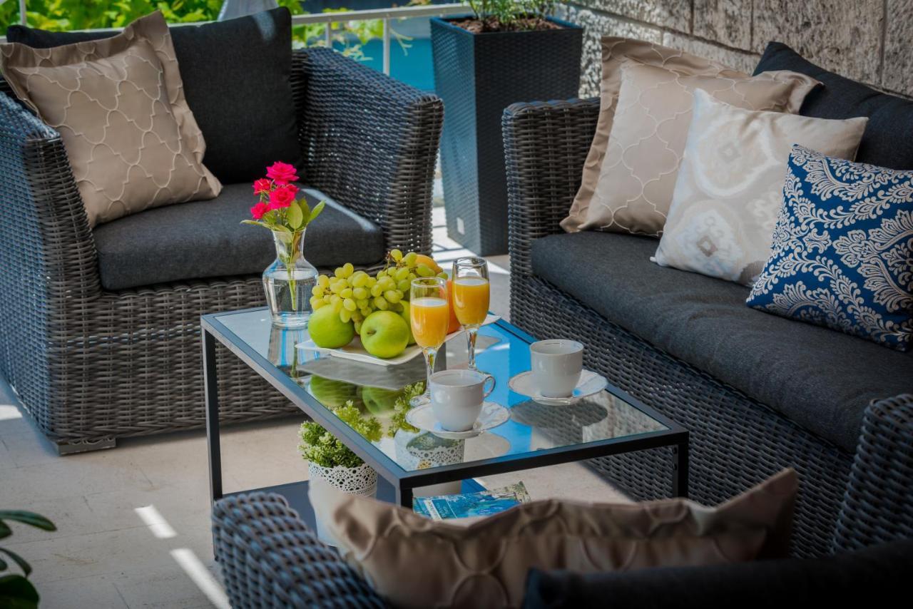 Superior Stunning Gravosa With A Free Parking Guest house 3*