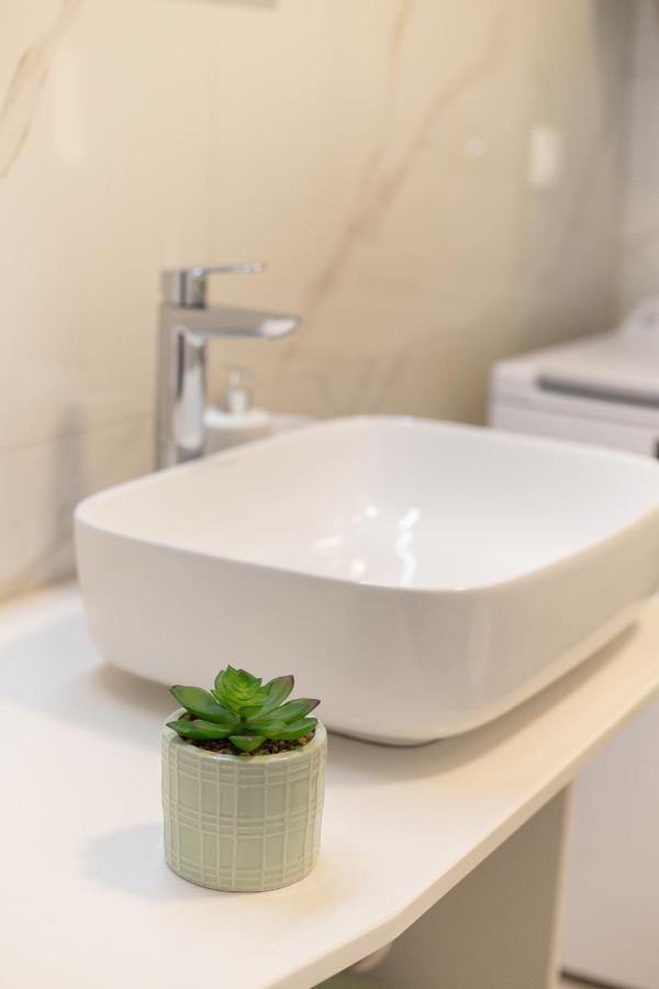 Fjoret Apartment *