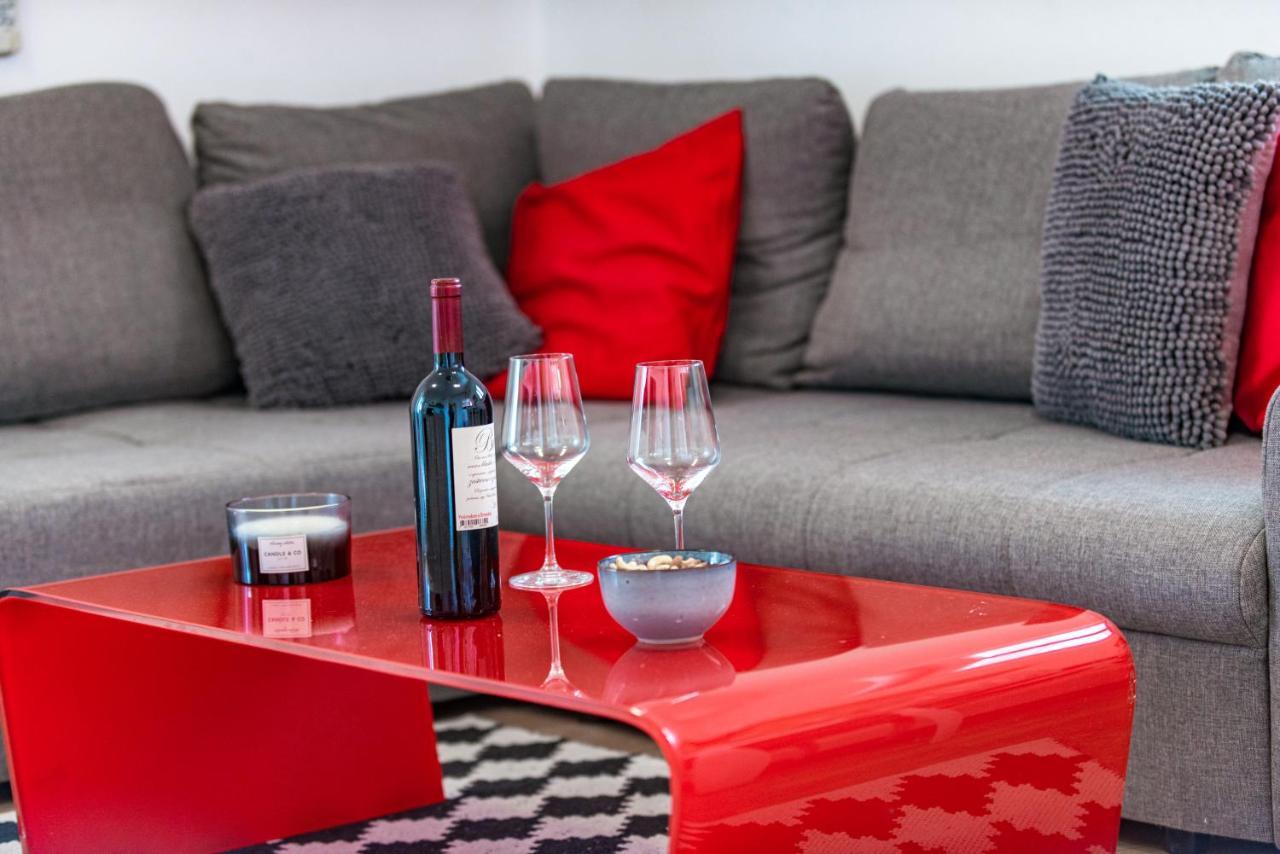 Karla Apartment