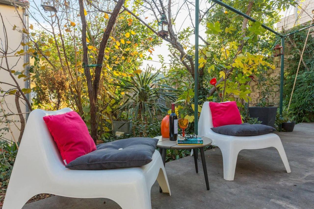Nonina - Relax And Let Go Apartment