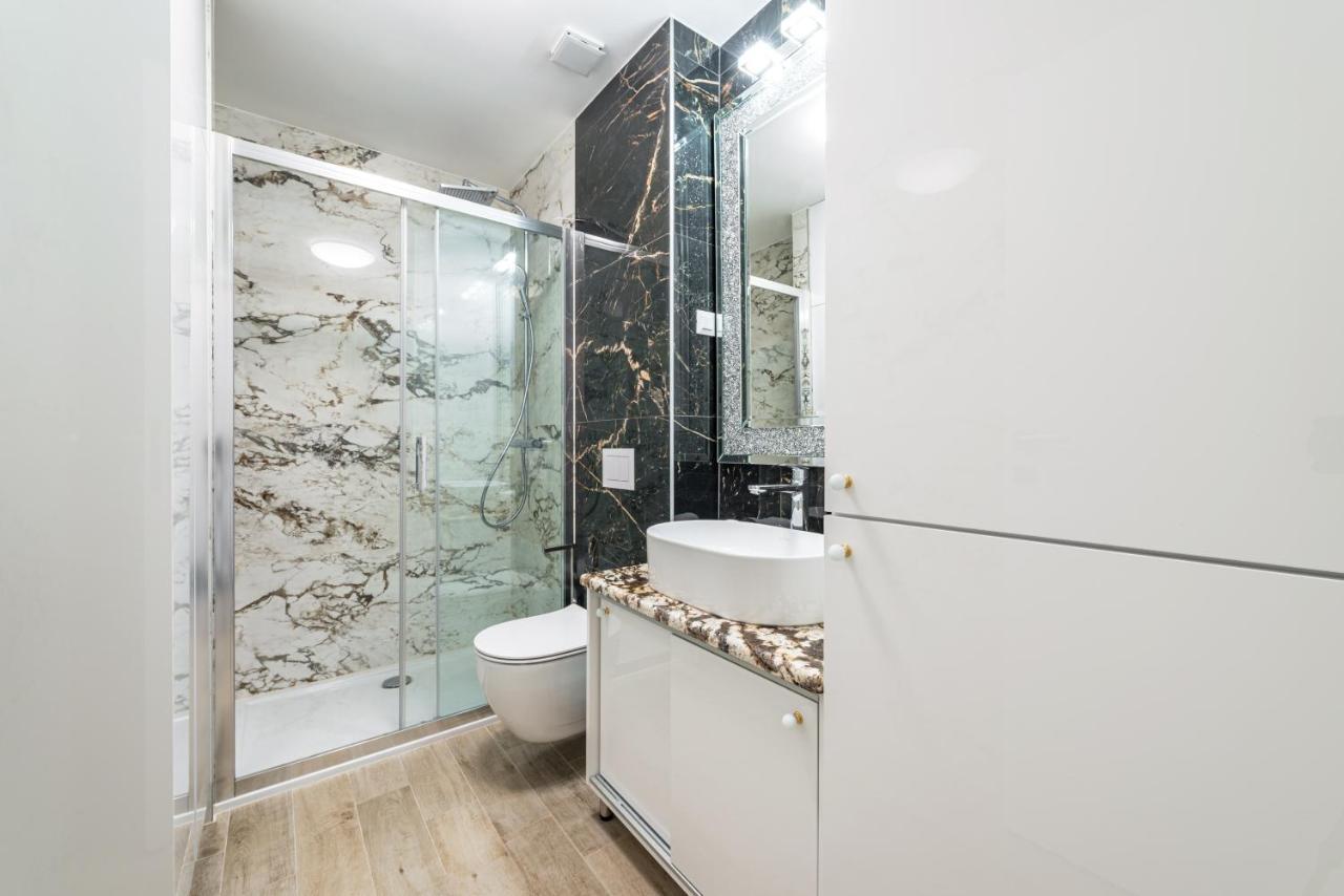 Apartment Stunning Luxury Royal Glamour